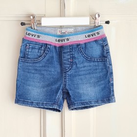 Photo Short en jean's Levi's 18 mois