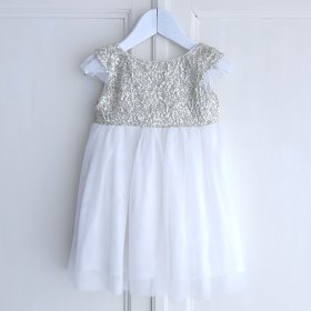 Photo Robe de fête les petits inclassables 3 ans