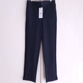 Photo Pantalon Cyrillus neuf et étiqueté 10 ans